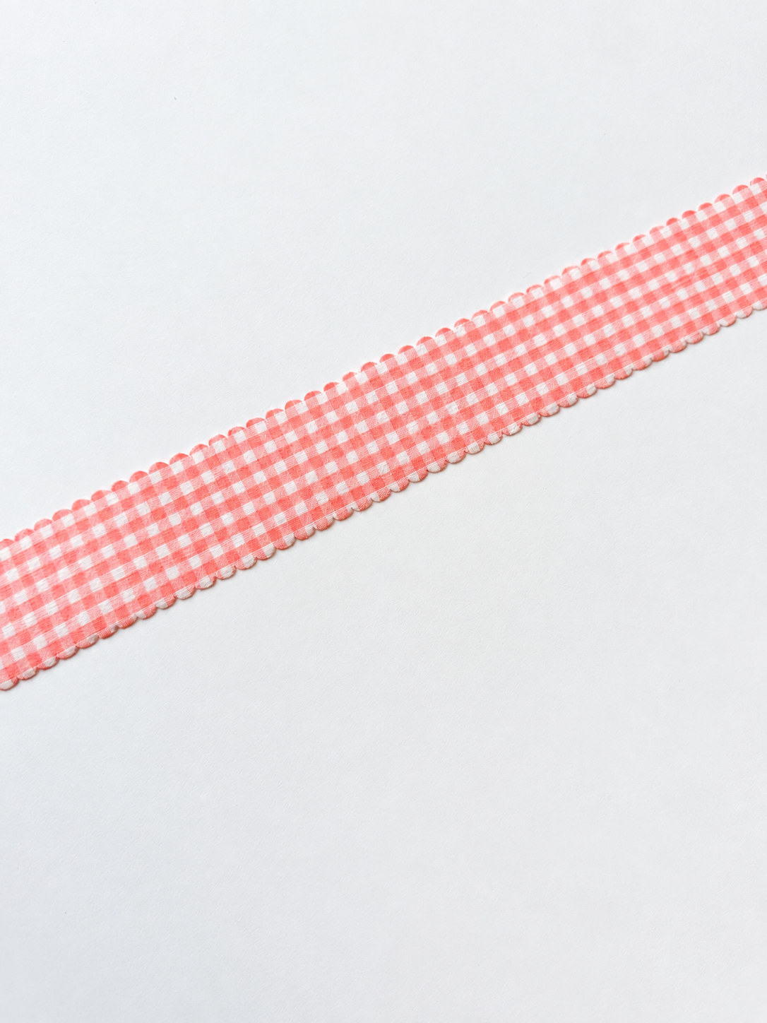 1.5” Pink Gingham Wavy Edge