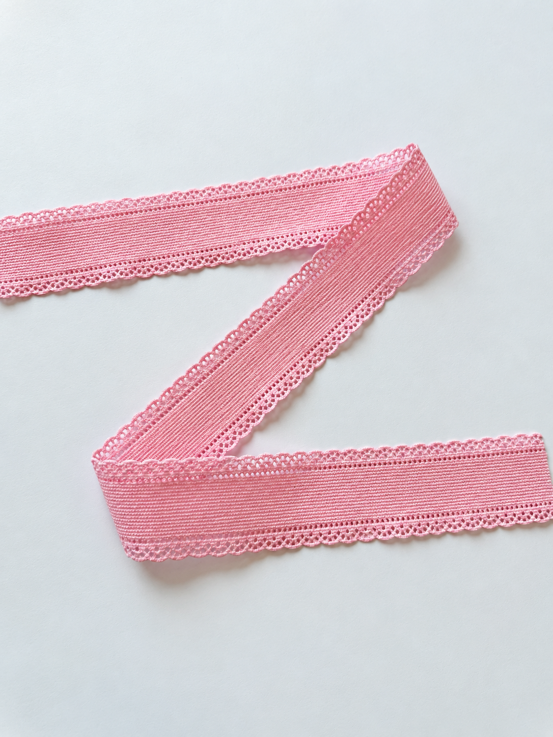 1.5” Corduroy Pink Scallop Edge
