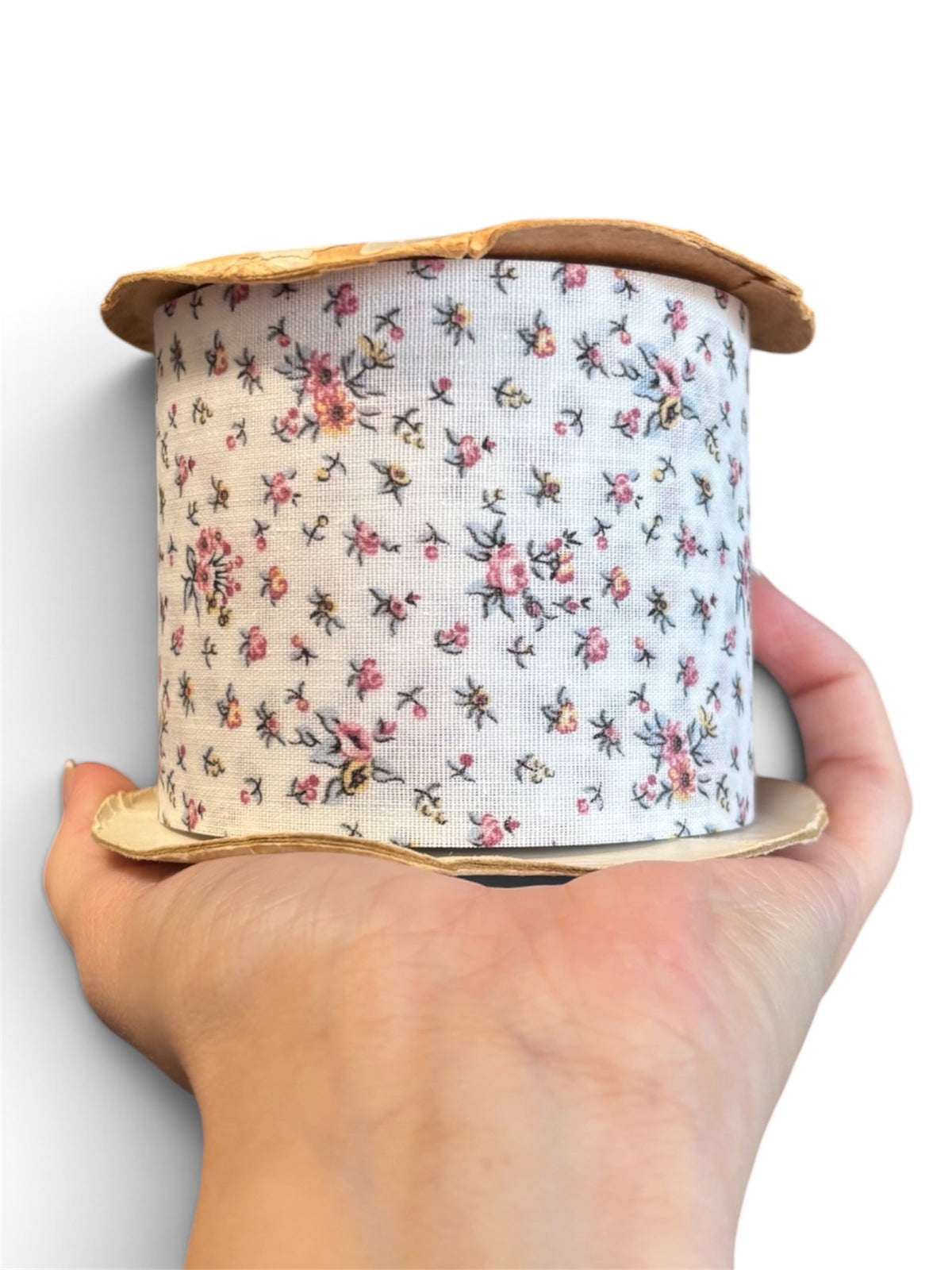 2.75” White Floral