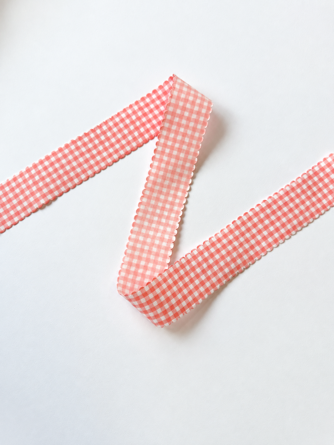 1.5” Pink Gingham Wavy Edge