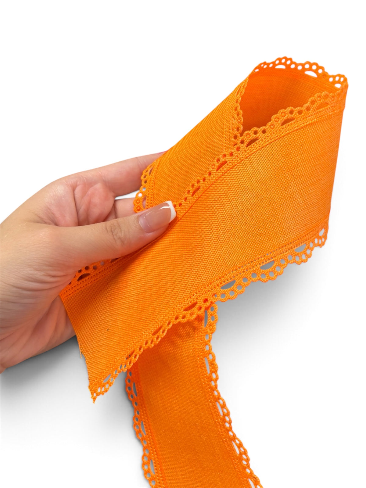 2.5” Orange Scallop Edge