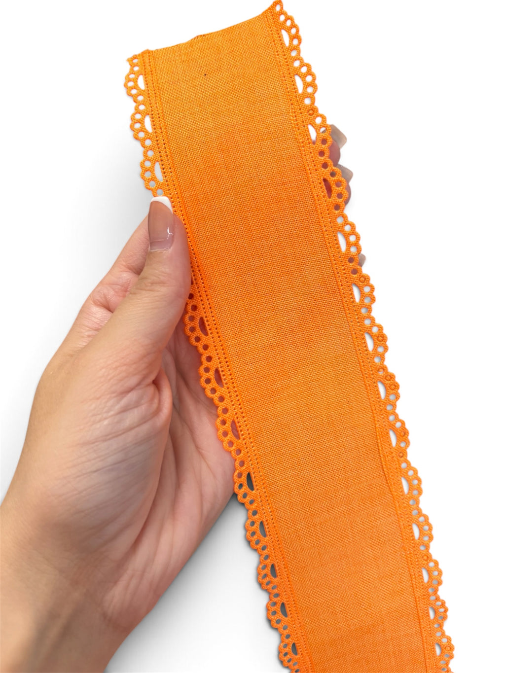 2.5” Orange Scallop Edge